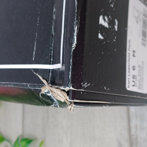 Karl Lagerfeld Paris Rylie Crystal Lug Sole Biker Boots~ NIB - Picture 10 of 11